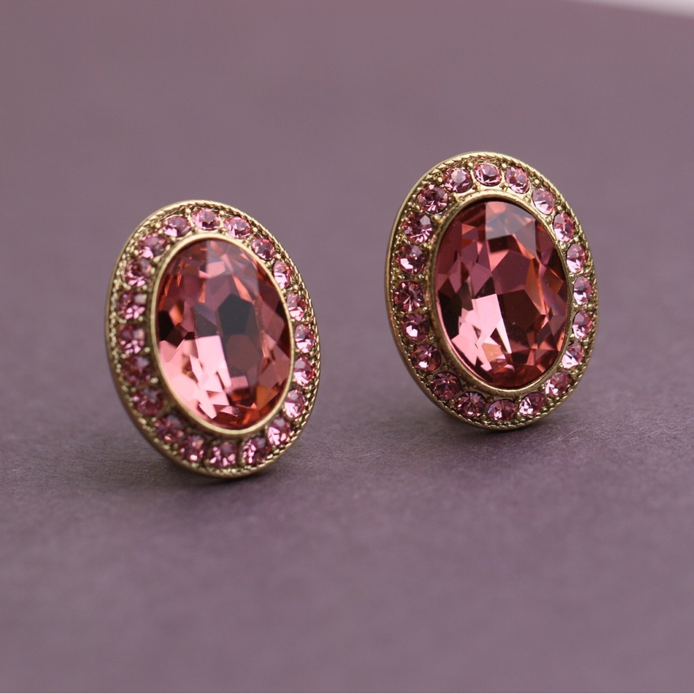 Heidi Daus “Dazzling Delight Crystal Button” Pierced Earrings Unsigned
